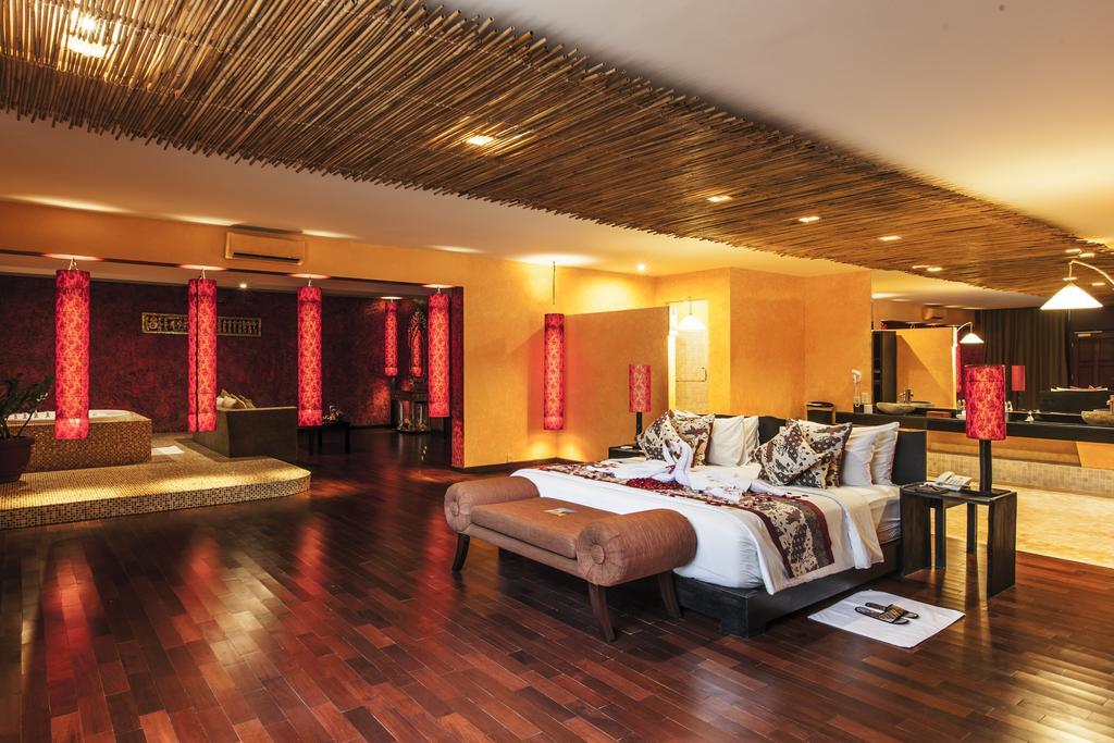 กูปู กูปู จิมบาราน บีช คลับ แอนด์ สปา บาย โลสิทาเน Hotel ภายนอก รูปภาพ