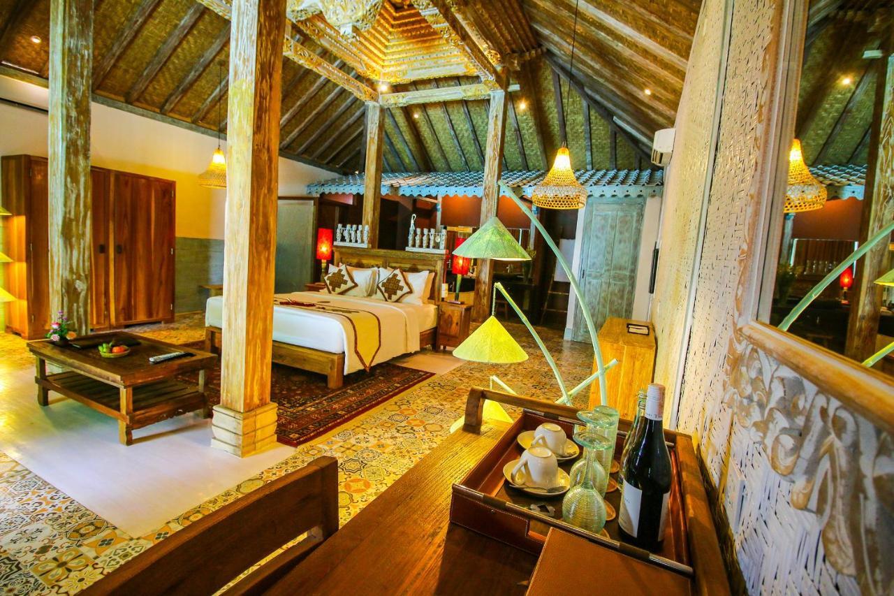 กูปู กูปู จิมบาราน บีช คลับ แอนด์ สปา บาย โลสิทาเน Hotel ภายนอก รูปภาพ
