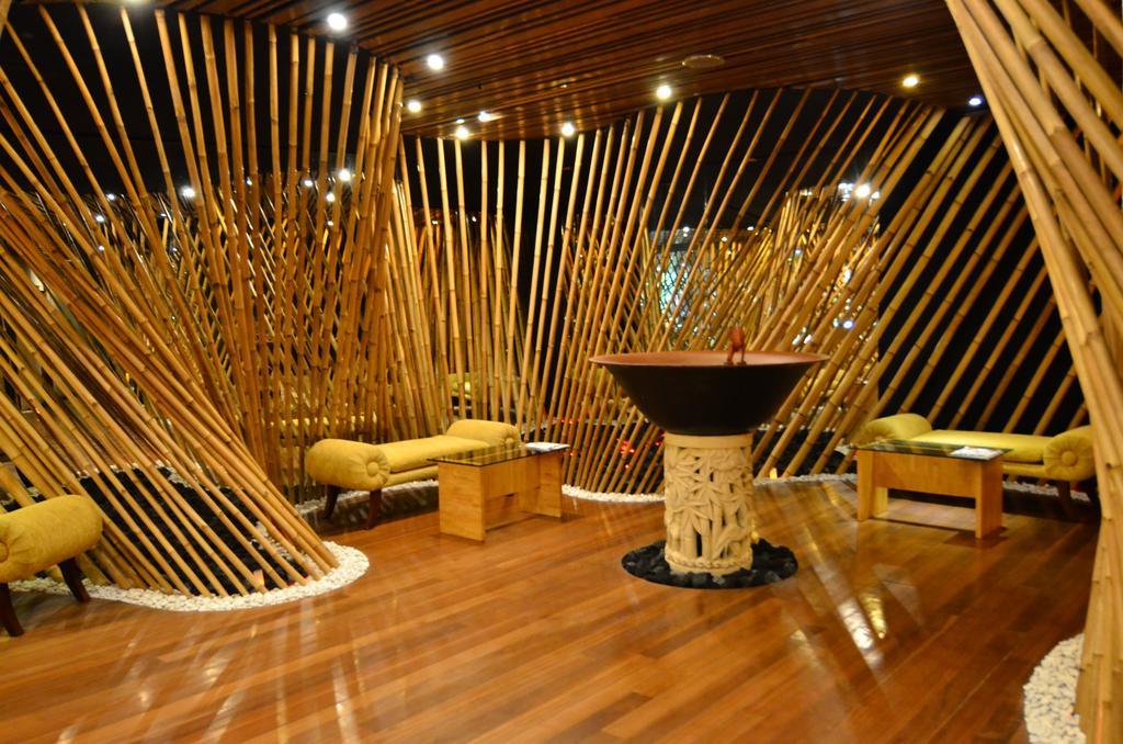 กูปู กูปู จิมบาราน บีช คลับ แอนด์ สปา บาย โลสิทาเน Hotel ภายนอก รูปภาพ